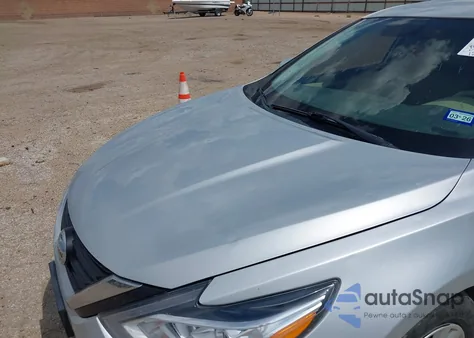 2016 Nissan Altima 2.5/2.5 S/2.5 Sl/2.5 Sr/2.5 Sv из США, поврежденный, VIN 1N4AL3APXGN310541